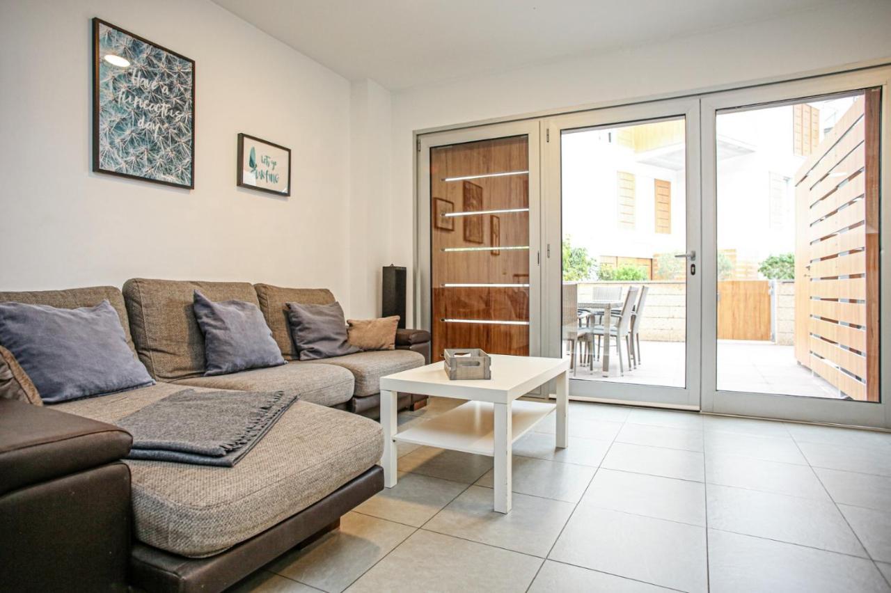 Sunny Duplex Los Martines 厄尔梅达诺 外观 照片
